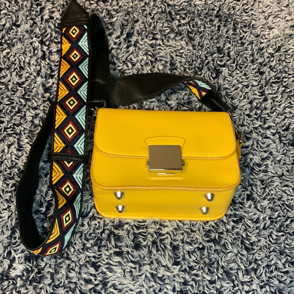 Zara Basic Small purse